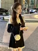Conjunto de vestido corto de dos piezas con bloques de color, estilo petite, con un aire elegante y sofisticado estilo francés, nuevo conjunto de vestido corto otoño-invierno