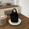 Bolso de Mujer Pequeño Casual y Elegante Modelo Nuevo 2026 Cruzado Bolso de Mano de Verano Diseño de Nicho de Moda Bolso Cuadrado Pequeño de un Solo Hombro