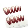 Armadura de Año NuevoElegante y Atmosférico Vidrio Transparente Granate Rojo Perla de Vidrio Ojo de Gato Uñas Artísticas Hechas a Mano Uñas Portátiles Venta al por Mayor