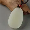 Pequeño Colgante de Jade Hetian para Hombres y Mujeres, con el Bodhisattva Samantabhadra, Avalokiteshvara de las Mil Manos y Manjushri, las Deidades Guardianas del Zodíaco Dragón