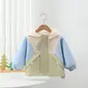 Jaqueta com Capuz e Forro Infantil Nova, Fofa e Divertida para Meninos e Meninas, com Acabamento de Desenho Animado, para Primavera e Outono