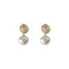 Pendientes de perlas barrocas francesas suaves para mujer, diseño de nicho, pendientes de perlas naturales, pendientes de mano sencillos y elegantes.