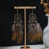 Pendientes bohemios de alta gama con cuentas de arroz huecas, estilo étnico vintage, con borlas largas y plumas tejidas para mujer