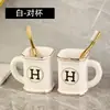 Juego Moderno de Cerámica para Baño Seis Piezas Botella de Loción para Baño Botella con Dispensador de Jabón Líquido para Manos Vaso para Enjuague Bucal Portacepillos de Dientes Jabonera