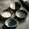 Mini plato japonés de cerámica para condimentos, redondo, para salsa de soja y vinagre, plato pequeño creativo, accesorios de vajilla para el hogar