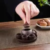 Mini Tetera de Arcilla Púrpura Tetera de Punta de Dedo Mascota de Té Fumando Adornos de Té con Leche Juego de Té Kung Fu para Niños Juego de Tazas de Té Bandeja de Té