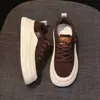 Zapatillas Blancas de Cuero Versátiles Grulla de Almohada Blanca Nueva Popular Primavera 2026 para Adolescentes, Zapatos Deportivos Casuales para Mujer, Antideslizantes