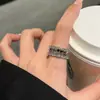 Anel de moda insi estilo coreano com um design de nicho, um senso de sofisticação, anel simples para o dedo indicador, pulseira aberta elegante e de luxo leve