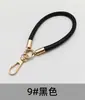 Pulseira de celular em couro PU outono novo, cordão curto para celular, corrente de celular anti-queda e anti-perda para uso externo, atacado