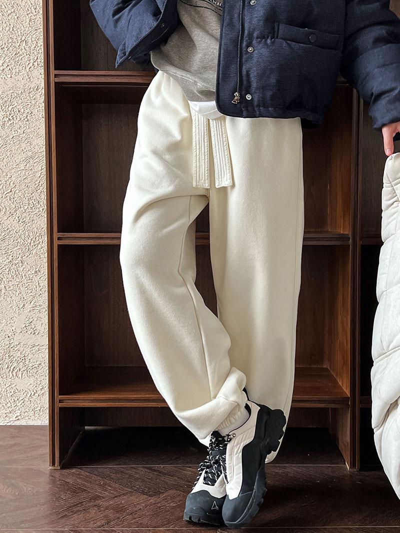 9B51D156-F925-4DFF-8EB7-AAEB4B