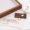 Pulsera de Trébol de Cuatro Hojas para Mujer, Personalidad Única, Moderna y Tendencia, Joyería de Alta Gama, Acero Inoxidable, Estilo Ins Japonés y Coreano, Sencilla