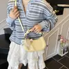 Bolso de Mano de Nicho Francés para Mujer 2025 Nuevo Bolso Cruzado Casual Versátil Bolso de Hombro de Moda Estilo Occidental Bolso Cruzado tipo Sillín