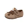 Zapatos Birkenstock de Dibujos Animados para Niñas Gato KT Estilo Nuevo Otoño Suela Suave Zapatos de una Sola Pieza Lazo Retro Velcro Mágico Zapatos de Princesa para Niños Pequeños