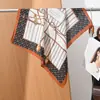 Pañuelo pequeño cuadrado de algodón y lino con estampado de espiga estilo "old money", pañuelo para la cabeza tipo terciopelo sedoso, chal protector solar para el cuello para mujer