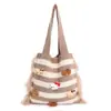 Bolsa Grande de Tricô em Cor Contrastante para Mulheres 2025 Nova Tendência Moda Bolsa Tote com Flores Outono e Inverno Popular Bolsa de Ombro Relaxada