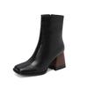 Entrega de una sola pieza comercio exterior talla grande botas de mujer combinación de colores punta cuadrada tacón grueso botines botas de moda X23120011