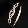 Popular de venta caliente moda europea y americana nicho diseño de caramelo lujo ligero incrustado circón simple elegante pulsera joyería