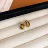 Brincos de Prata com Pedra Olho de Tigre Marrom Maillard Retrô Nicho Tarraxas Leve Luxo Alto Padrão Brincos Elegantes para Mulheres Atacado