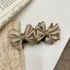 Ligero y primaveral~ Pinza de plátano con lazo de satén, estilo coreano simple y elegante, pinza de garra versátil para coleta alta y peinados recogidos