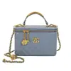 Bolsas pequeñas de comercio exterior para mujer, bolsas transfronterizas, nuevo bolso acolchado con cadena de moda europea y americana 2026, bolso de hombro y cruzado tipo caja