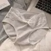 Cuecas Boxer Seamless de Cor Cinza, Macias e Confortáveis, Estilo Esportivo, Cintura Média, Antibacterianas para Mulheres, com Renda e Design que Aderem ao Corpo, Tamanho Grande