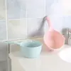 Herramienta Esencial para Rafting: Cucharón de Plástico para Agua Doméstico con Mango Largo, Multifuncional para Cocina y Baño, Se Puede Colgar