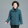 Jaqueta de algodão com enchimento de plumas para o inverno da mamãe, modelo curto, para mulheres de meia-idade e idosas, nova coleção 2026, casaco de algodão plus size