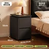 Mesita de noche pequeña de alta gama negra con almacenamiento, nuevo modelo 2026 para dormitorio del hogar, mueble auxiliar pequeño moderno y simple