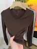 Camiseta Básica Lisa de Manga Longa com Decote V Slim Fit Estilo Coreano para Mulheres, Nova Tendência da Primavera de 2026 Elegante Versátil que Reduz a Idade