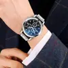 Venta al por mayor de fábrica Reloj Transfronterizo Vidrio de Luz Azul Colorido Reloj con Correa de Acero de Tres Ojos Reloj de Cuarzo para Hombre Regalo Reloj para Hombre