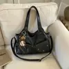 Bolsa Grande de Motocicleta Retro 2026 Nueva Bolso Cruzado de Hombro para Mujer Bolso Tote Color Marrón Maillard