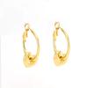 Pendientes de corazón de melocotón con baño de oro de 18 quilates y acero inoxidable transfronterizo. Pendientes huecos de acero de titanio europeos y americanos para mujer. Diseño con sentido de los pendientes en forma de corazón para mujer.