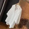 Linho Francês de Alta Qualidade Ombro Caído Decote V Silhueta Afiada e Simples Manga Média Camisa Top Feminina Verão