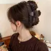 Elegante pinza grande para el pelo para mujer, nuevo pinza de tiburón de felpa 2026, pinza para el pelo de la parte trasera de la cabeza, accesorio para peinar el pelo