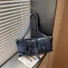Bolso retro de mezclilla lavado para mujer, nuevo bolso de hombro de moda 2026, bolso de axila moderno, bolso versátil y casual para el día a día