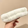 2026 Nova Faixa de Cabelo de Pelúcia para Lavar o Rosto Outono Inverno para Mulheres Faixa de Cabelo Estilo Ins Faixa Versátil para Controlar Fios Soltos Presilha de Cabelo Acessórios de Cabelo