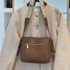 Bolso bandolera de hombro de gran capacidad popular de este año retro otoño e invierno 2023 Nuevo bolso de mano texturizado versátil de moda