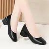 Zapatos de trabajo negros cómodos para mujer, zapatos de oficina de corte bajo, zapatos casuales de suela blanda para entrevistas y desplazamientos, zapatos de cuero versátiles