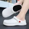 Zapatos profesionales de chef de cocina, impermeables, resistentes al aceite y con suela antideslizante, adecuados para uso en hoteles y comedores.. Disponible en blanco y negro, para hombre
