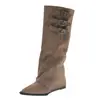 Botas de punta fina, que aumentan la altura, estilo pantalón con hebilla de cinturón, botas largas para mujer, nuevo modelo otoño e invierno 2026, botas de montar de caña alta extremadamente elegantes