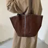 2026 Nueva Moda Coreana Gamuza Exquisita Bolso Cubo, Hombro Único, Gran Capacidad, Bolso de Mano para Mujer de Otoño para Viajar