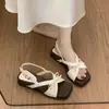 Sandálias de tiras com laço suave estilo francês para mulheres, novas sandálias romanas de sola grossa para o verão de 2026 para combinar com saias
