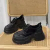 Mocasines de plataforma negros estilo británico con punta redonda para mujer 2026 nuevos otoño e invierno retro versátiles con faldas zapatos de vestir