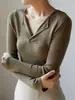 Colección de otoño e invierno: suéter de punto para mujer, ajuste slim, manga larga, cuello en V, una capa interior elegante y versátil