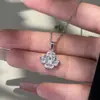 Colar de Zircônia Brilhante Trevo de Quatro Folhas para Mulheres, Simples, Fresco, Gargantilha de Luxo Leve, Corrente Exquisita Versátil para Clavícula de Trabalho, Atacado