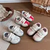 Moda para Niñas Estilo Coreano Estilo Ins Velcro Casual Zapatos de Tabla de Caña Baja Nuevos de Otoño 2026 Zapatos Deportivos para Niños