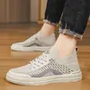 Zapatos de Malla para Hombre, Estilo Coreano Transpirables Slip-On de Tejido Fly-Knit, Nuevo Estilo de Verano Casual Deportivos de Suela Suave Versátiles Zapatos para Hombre