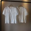 [Bizheng] Verano 2024 Nueva Camiseta Coreana de Encaje de Cuello Redondo y Manga Corta para Mujer Joker Bordado Camiseta de Muñeca Top 1739