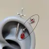 Pendientes de Espada Súper Geniales, Pendientes Verticales Exagerados de Acero de Titanio, Diseño de Nicho Femenino, Pendientes Únicos de Clavo para Hélice Auricular