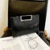 Moda Comércio Exterior Estilo Coreano Bolsa Feminina com Corrente Padrão Crocodilo Modelo Novo Primavera 2026 Versátil Ombro Transversal Bolsa de Mão